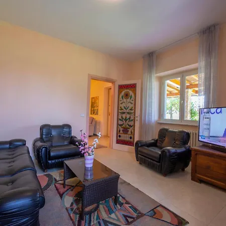 Villa Clara Few Km From The Sea - Happy Pietrasanta